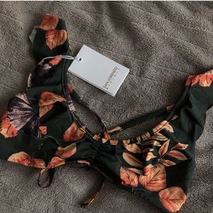 San Lorenzo Ruffle Aloalo bikini top